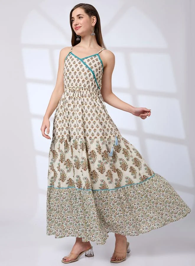 جلو باص فستان طويل مطبع بالزهور بحمالات وحافة واسعة