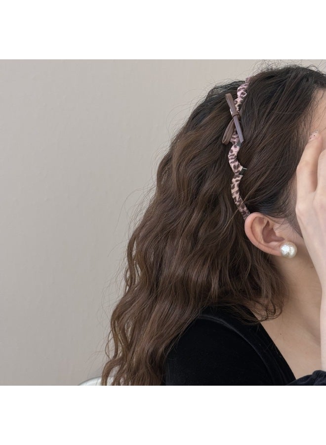 PINK Leopard Print Leather Bow Hair Clip, Exuding A Sense Of Luxury While Going Out, With Bangs And Age Reducing Headbands. New Style Of Hair Accessories And Headwear - Image 4