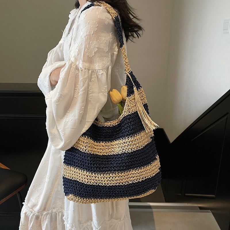 Summer Woven Bag Women'S Fashion Holiday Beach Bag Casual Bucket Bag Retro Contrast Color Underarm Bag - Image 1