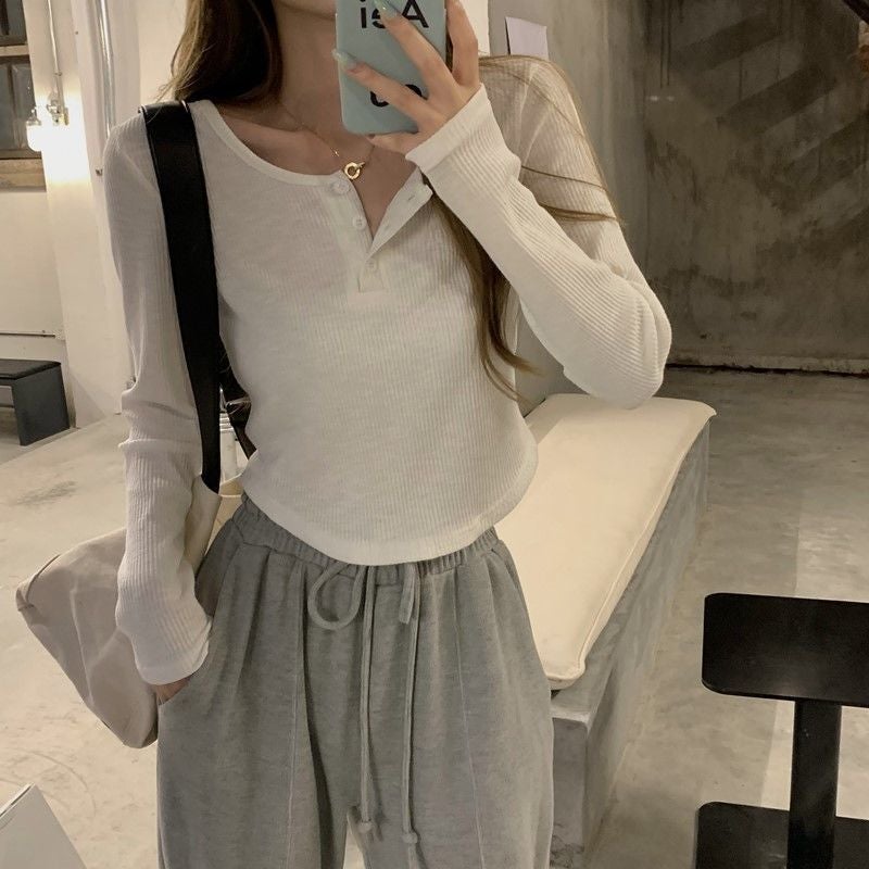 Niche Design Sense White Long-sleeved T-shirt Women's 2021 Autumn Slim-fit Tiny Machine Knitted Shirt Instagram Style Short Top Trendy - Image 3