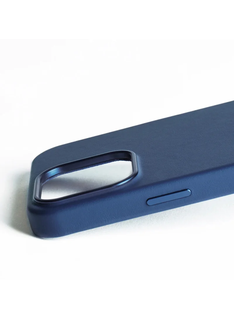 Mujjo iPhone 16 Pro Max with the Full Leather Case in Monaco Blue with MagSafe. Crafted from premium leather, this luxurious case combines elegance and durability, providing a sleek, sophisticated look while offering superior protection.