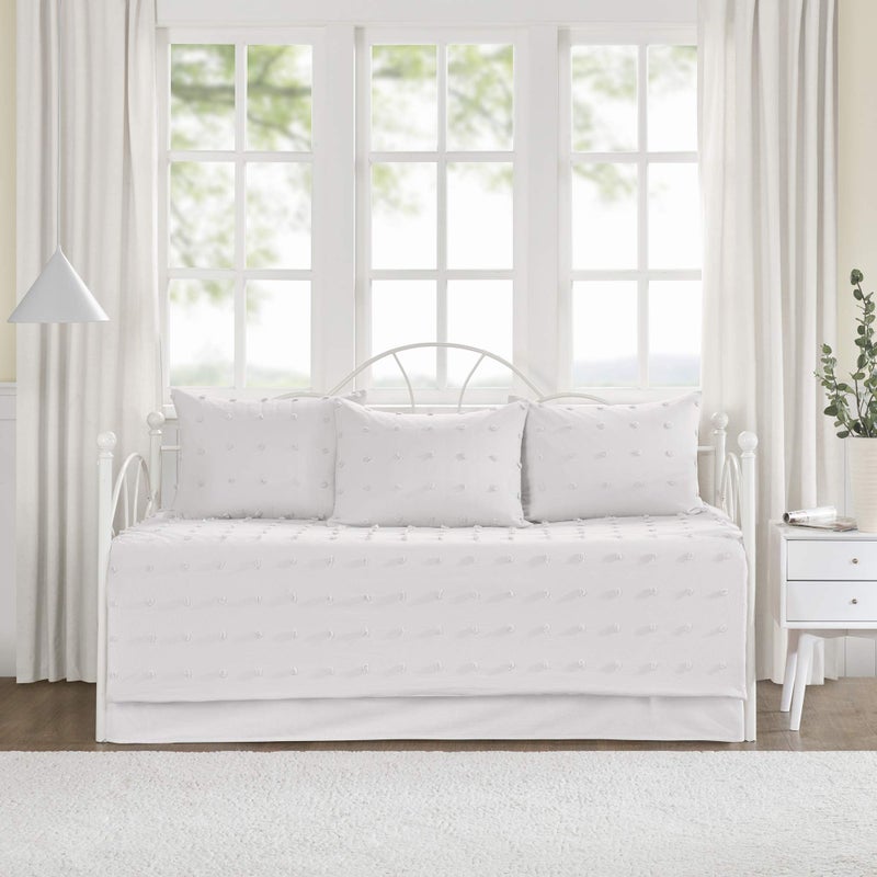 Intelligent Design Brooklyn Cotton Daybed Cover - Jacquard Tufted Chenille with Quilted Reverse, All Season Bedding with Bedskirt, Matching Shams, Decorative Pillow, Ivory 39"x75" 5 Piece