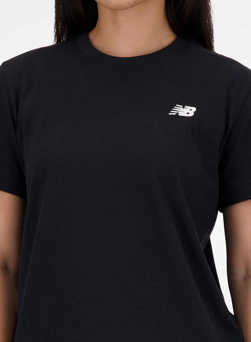 New Balance black Essential Jersey T-Shirt for Women | Best Price UAE