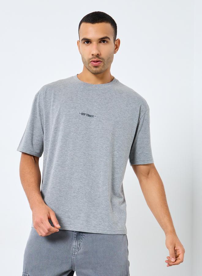 Styli Men Grey Oversized Slogan Print Jersey T-Shirt - Image 2