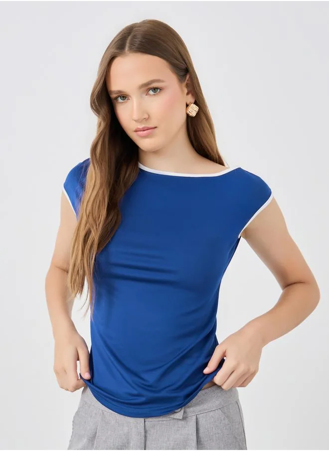 ستايلي Styli Solid Contrast Trim Regular Fit T-Shirts