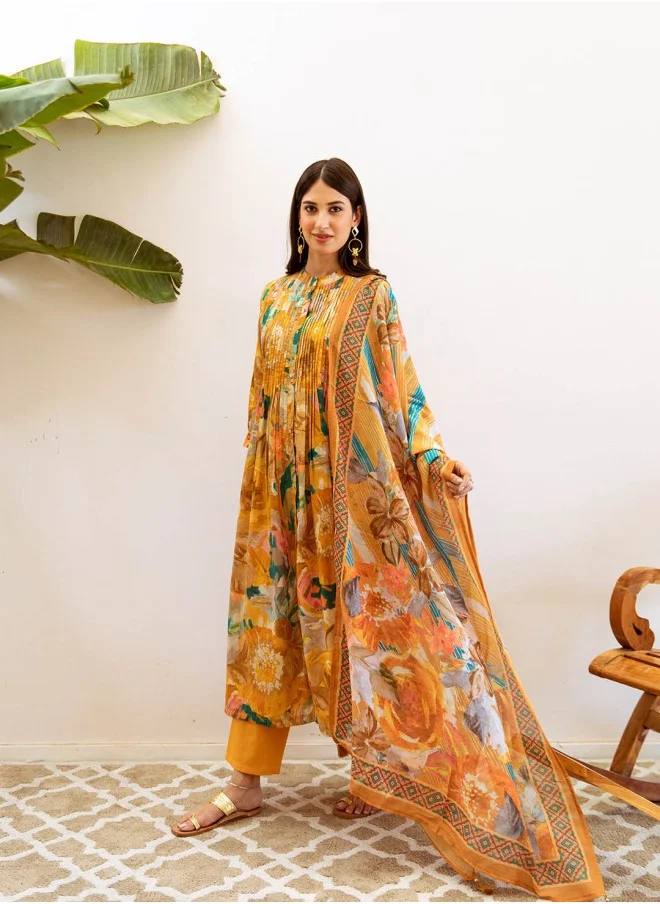 آي شين A-Line Fit Printed Pattern Round Neck Three-Quarter Sleeves Yellow Colour Knitted Cotton Kurta Set for Women with Semi Elastic Closure - An Ideal Pick for Any Occasion