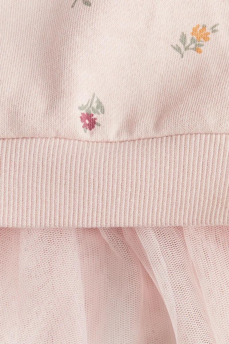 اتش اند ام فستان سويت شيرت بتنورة من التول