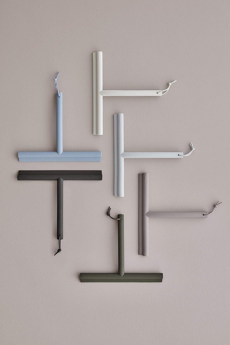 Blomus VIPO Shower Squeegee with Holder, 24 cm Wide, Silicone Squeegee for Shower, Bathroom, Window Squeegee, Windscreen Squeegee (Tan) - Image 3