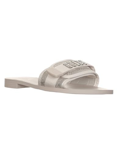 Guess Women's ELYZE Flat Sandal, Light Natural/Silver 110, 5.5 - Image 1
