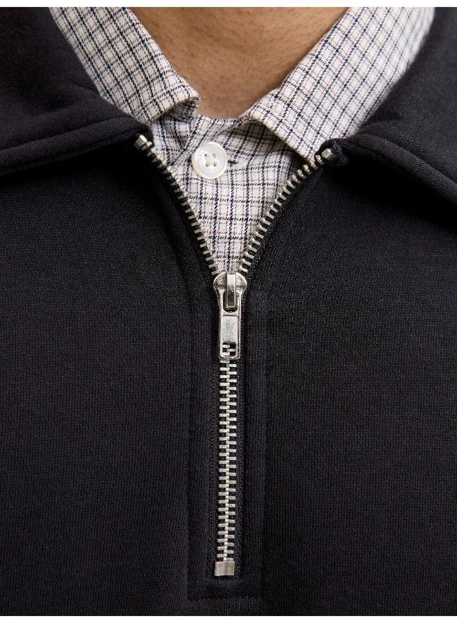 JACK & JONES Solid Crew Neck Regular Fit Sweatshirt