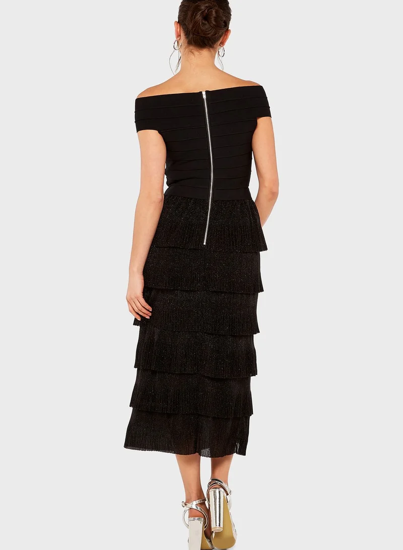 أف جي فور ويمين Ruffle Detail Dress