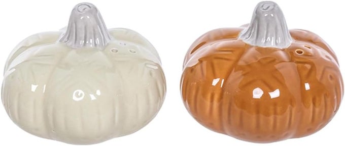 CERAMIC PUMPKIN SALT AND PEPPER SHAKERS FALL SALT AND PEPPER SHAKERS KITCHEN TABLETOP DECOR FOR COUNTRY FARMHOUSE THANKSGIVING HOME DECOR