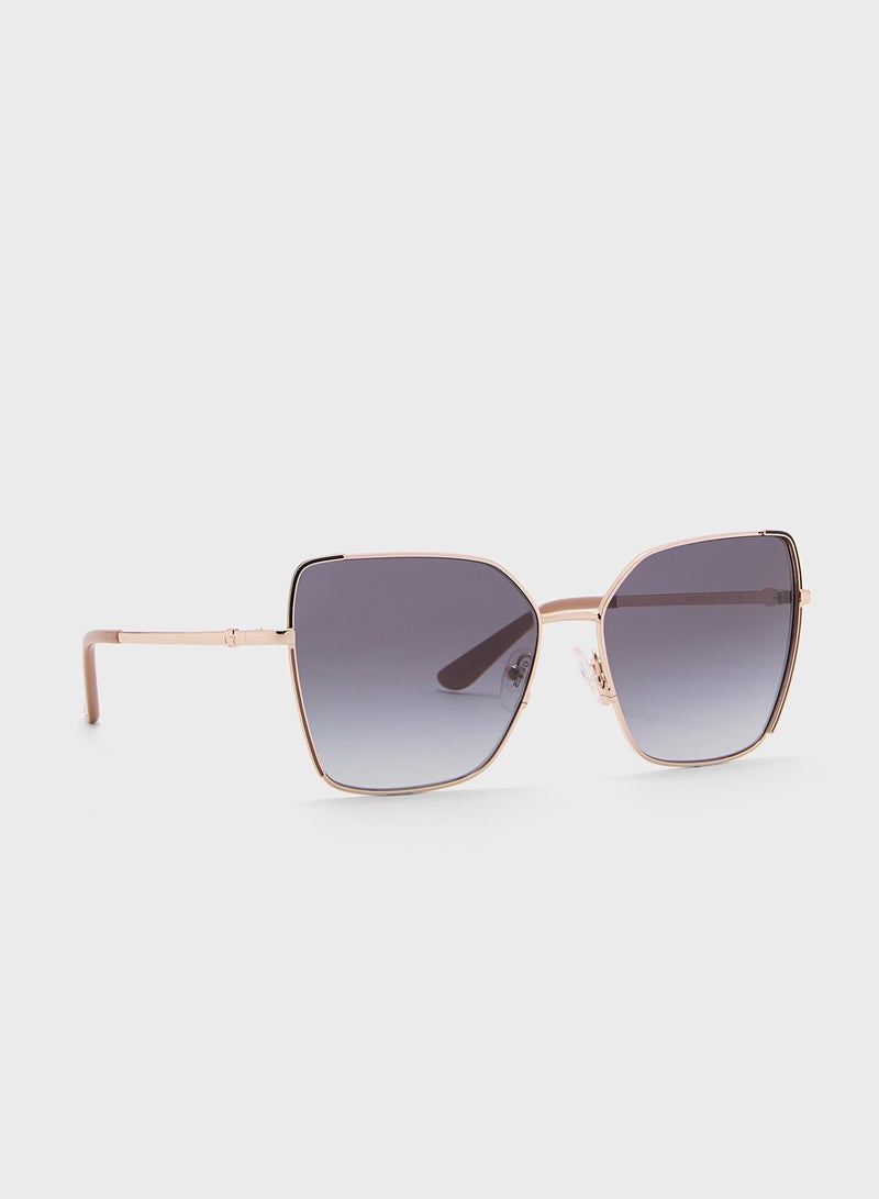 GUESS Oversized Sunglasses - Image 1