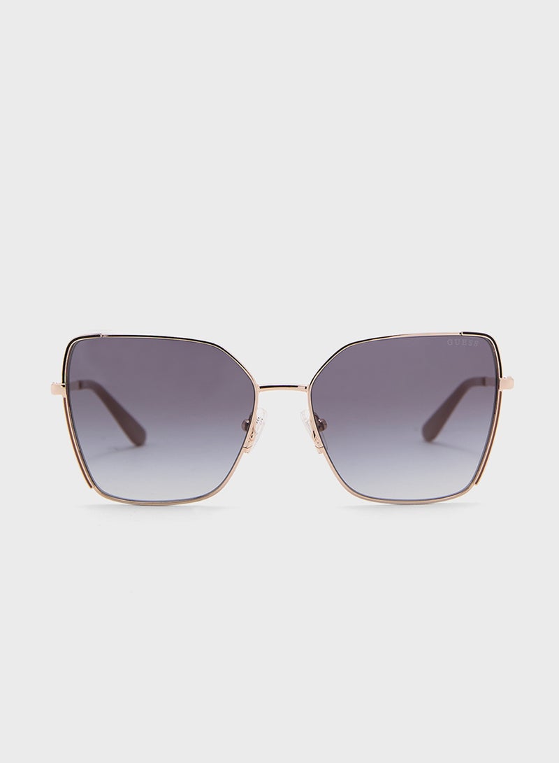 GUESS Oversized Sunglasses - Image 2