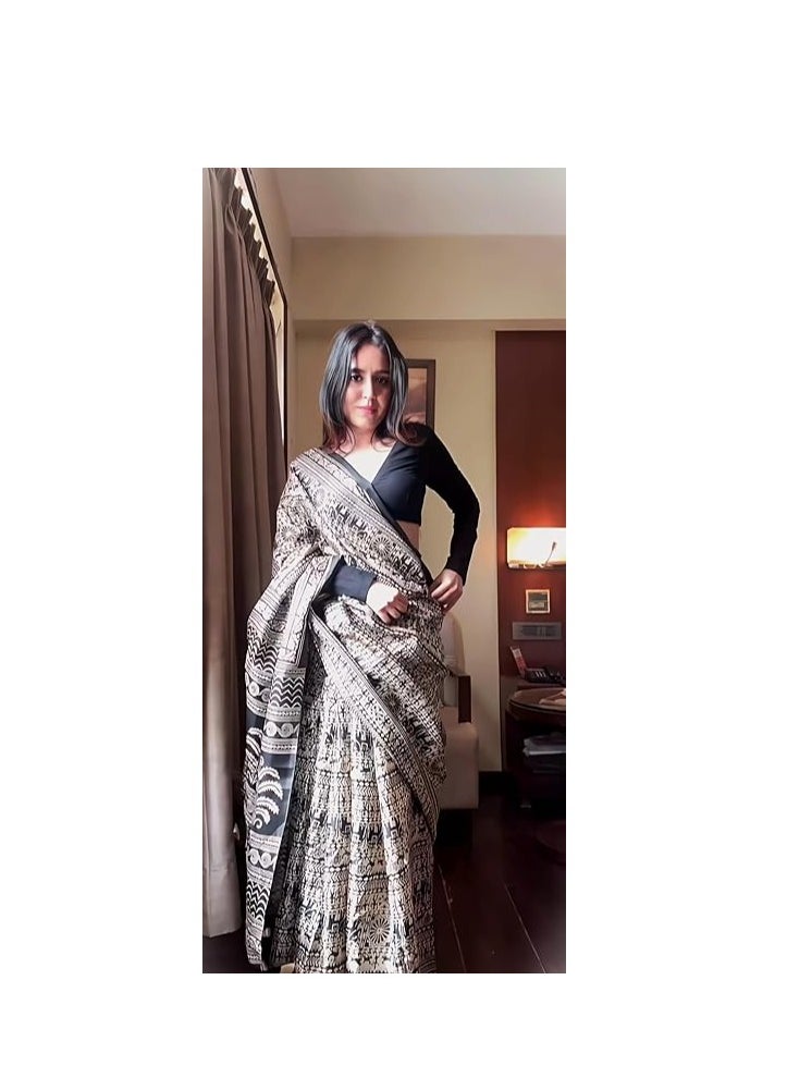 Accessorize Kingdom - Women's Silk Cotton Kalamkari Print Saree With Blouse Piece - Image 1