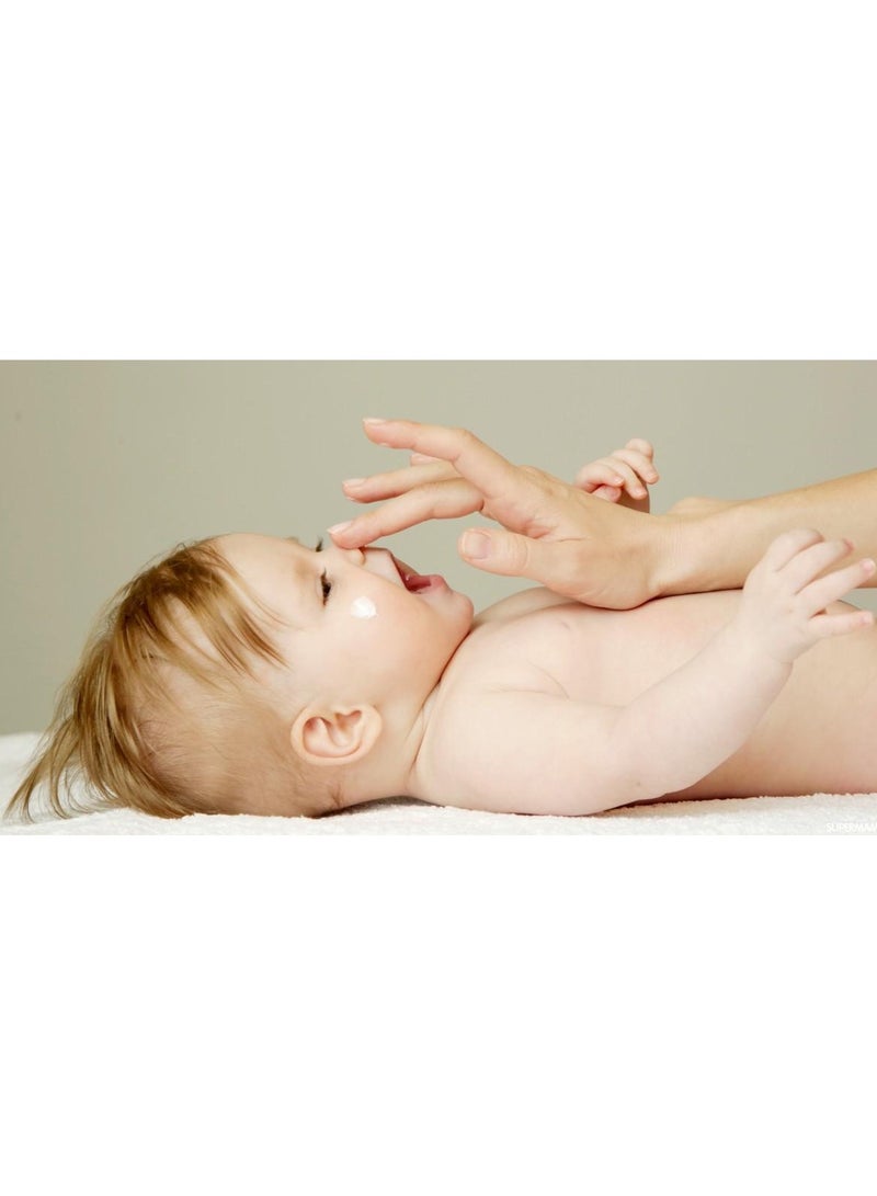 إينفينيتي إنفينيتي كير واقي الشمس للأطفال من للبشرة الحساسة ومضاد للأكسدة بمعامل حماية 45 1+1 - 240 مل - Image 2