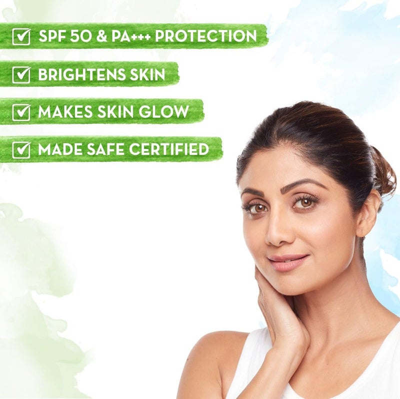 Mamaearth Mamaearth Vitamin C Glow Getter Duo  Vitamin C Face Wash  100 ml  Vitamin C Daily Glow Sunscreen  80 g  Brightens Skin  SPF 50  PA Protection  Revives Natural Glow  - Image 3