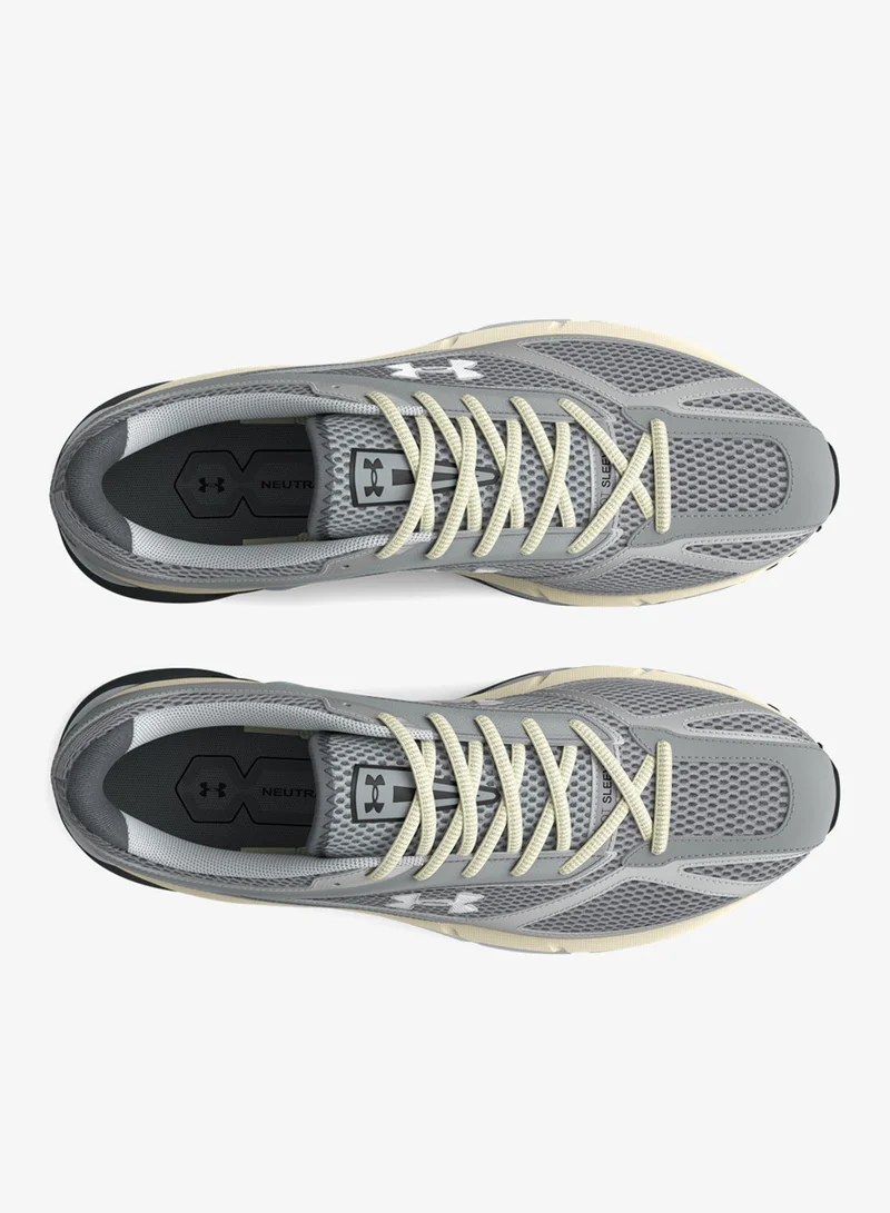 UNDER ARMOUR  Hovr Apparition Rtrftr Tc for Men | Best Price UAE