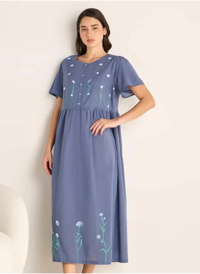 فاف Embroidered Night Dress with Round Neck and Short Sleeves