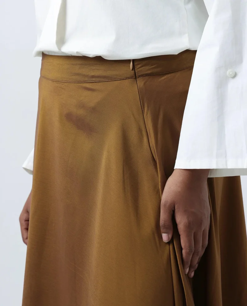Rareism Women's Metallic Flared Maxi Skirt