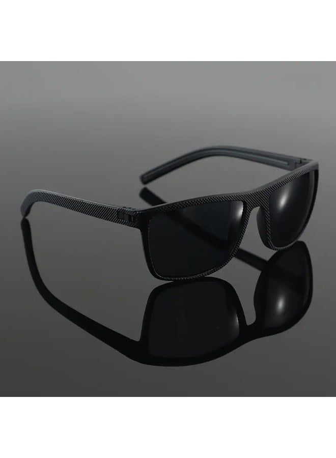 سينت هاوس زوج واحد من النظارات الشمسية الرجالية خفيفة الوزن المصنوعة من البولي كربونات المربعة ذات التصميم الكلاسيكي مع عدسات مضادة للوهج للتنقل اليومي والعمل والقيادة و(تتضمن حافظة النظارات) والنظارات الشمسية - Image 2