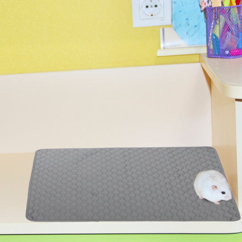 Hamster Liner Comfortable Pet Training Mat Washable Hamster Pee Pad - Image 1