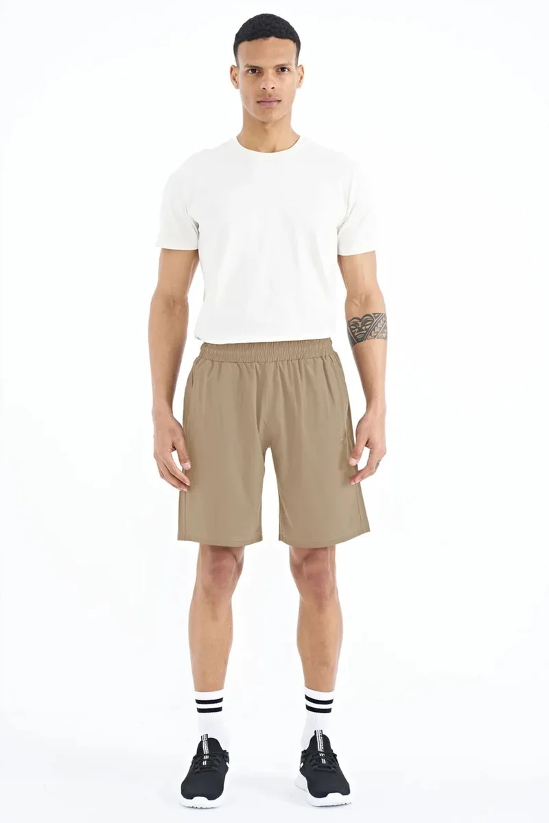 تومي لايف TOMMY Men's Regular-fit Wide-leg Shorts