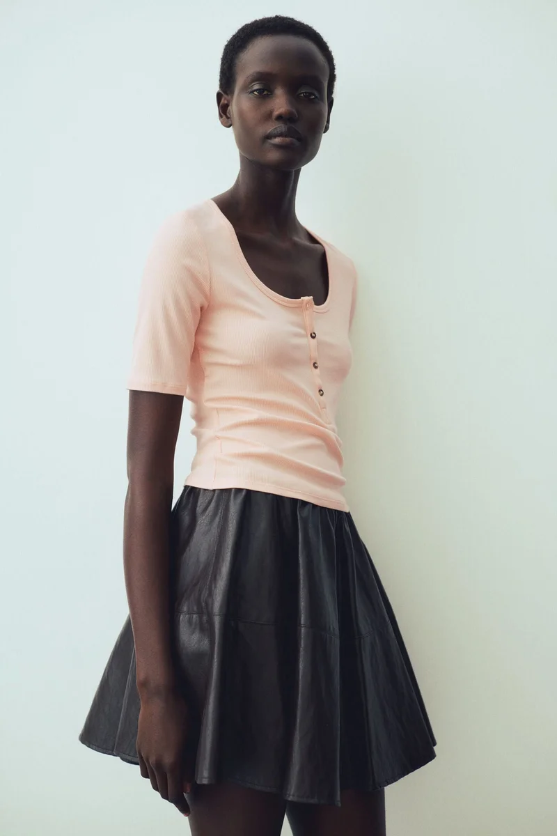 اتش اند ام بلوزة فيسكوز مرنة