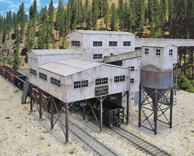 Walthers Cornerstone Diamond Coal Corporation 933-4046 HO Scale Model Railroad - Structure Kit - Image 1