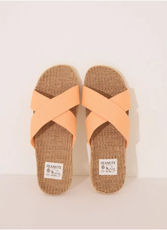 women'secret Raffia sandals with crisscross straps