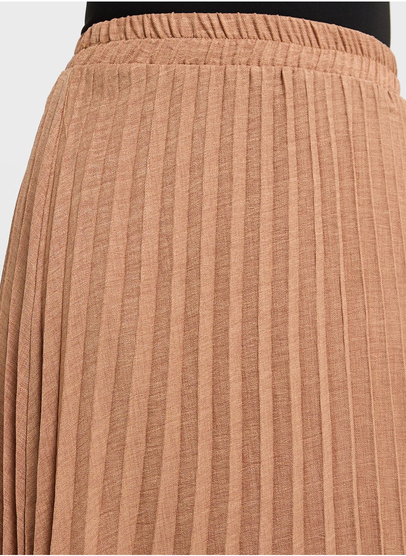 Khizana Pleated Skirt  - Image 4