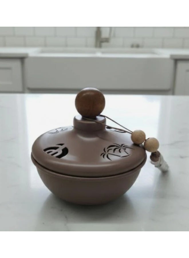 أي كي دي سي وعاء زخرفي معدني من AKDC مقاس 13×12 سم باللون البني - قطعة أنيقة مميزة بمناسبة شهر رمضان - Image 1