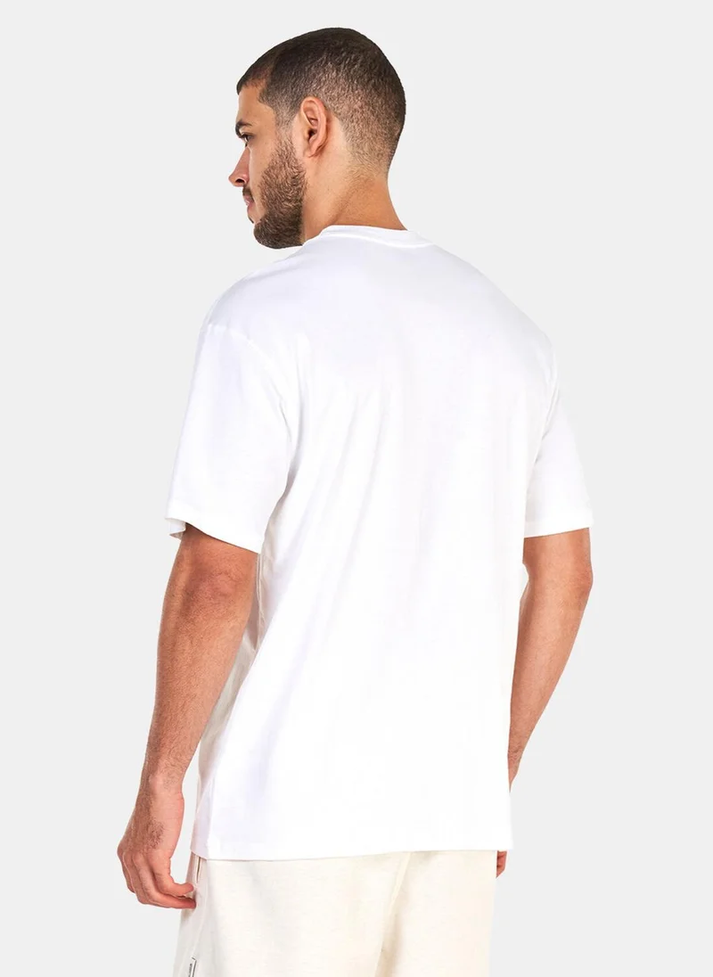 Nike Men's Sportswear Max90 T-Shirt