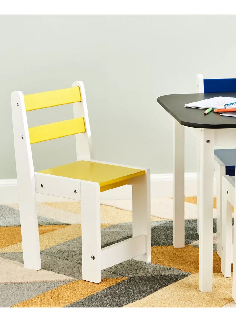 هوم سنتر كرسي أطفال بلاستيكي خفيف الوزن باللون الأصفر - Image 1