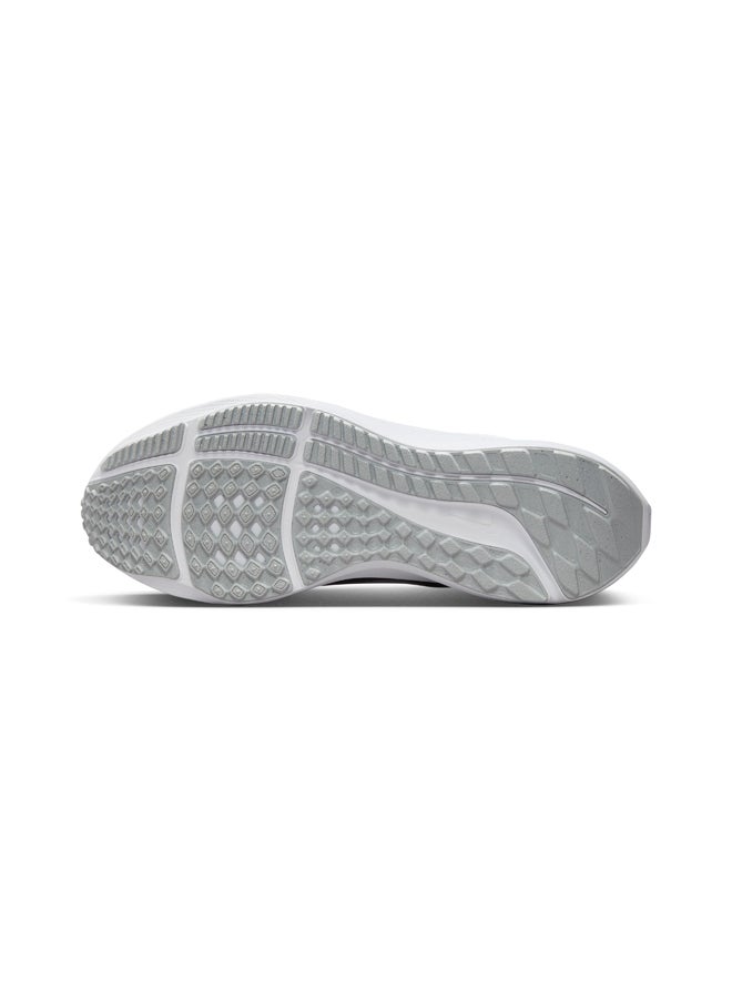Nike Air Zoom Pegasus 40 Shoes - Image 4
