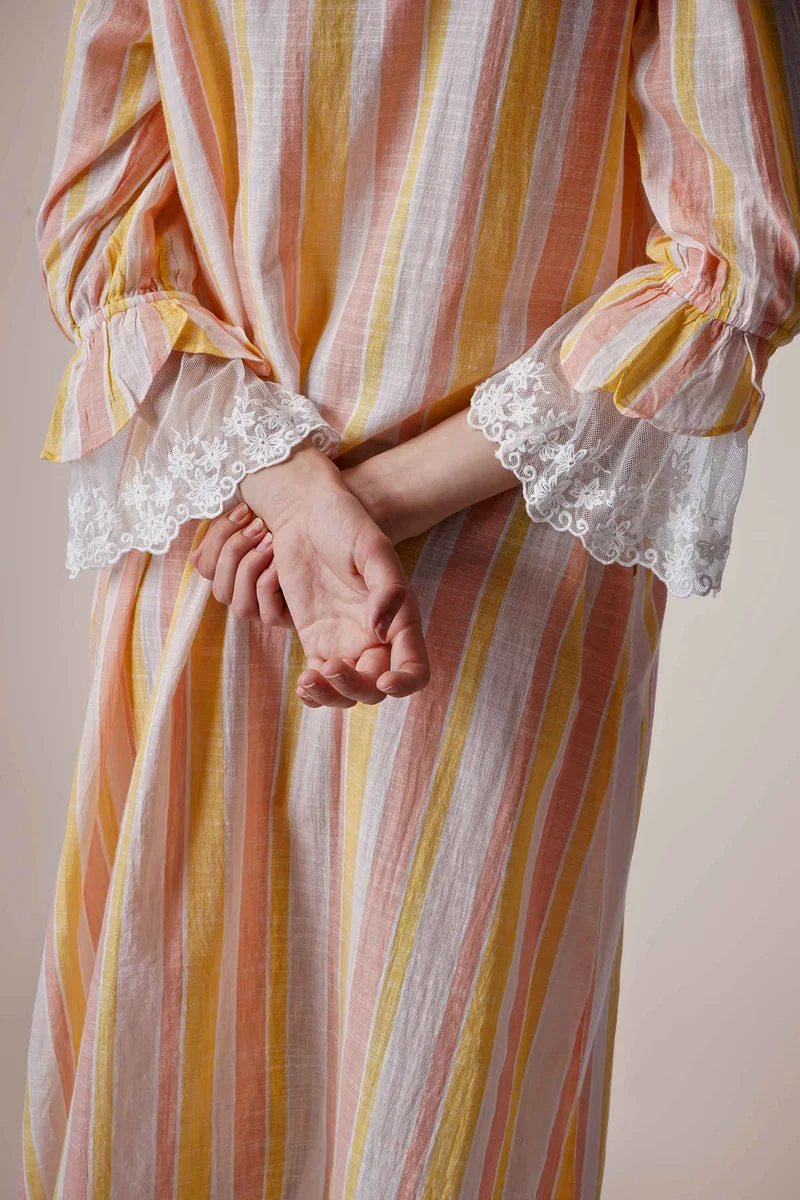 افتر دارك فيكتوريا بيتش قميص نوم وروب