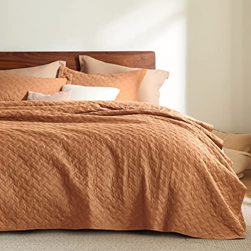 Bedsure Bedsure Quilts Queen Size  Lightweight Bedspreads Queen Size with Basket Weave Pattern Soft Quilt Bedding Set Hazel Brown Comforter Set Coverlet for All Seasons with 2 Pillow Shams 