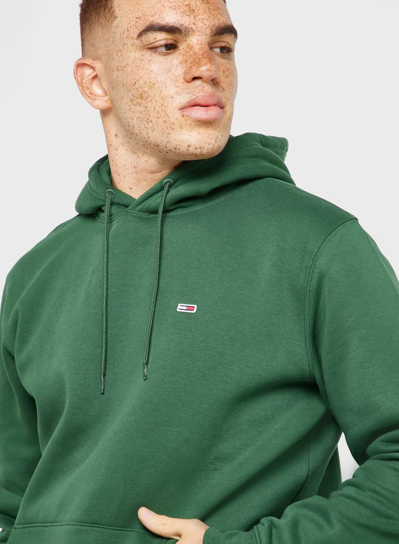 TOMMY JEANS Essential Hoodie