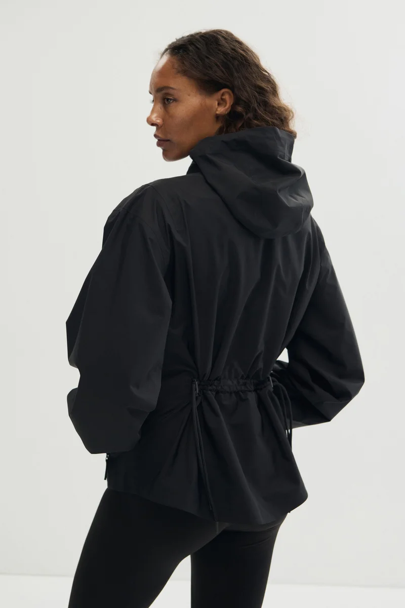 Oversized Fit Rain jacket with StormMove™