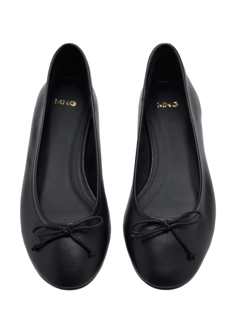 Mango 99-NEGRO Leather Ballet Flats With Bow for Women | Best Price UAE