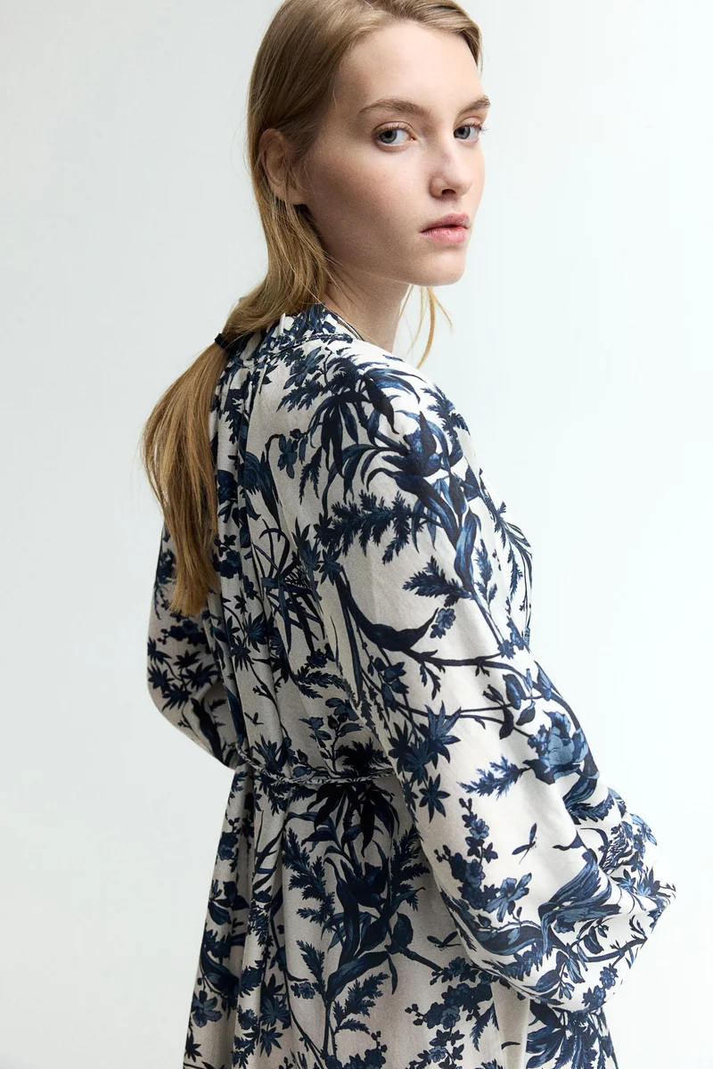 H&M Frill-collar dress