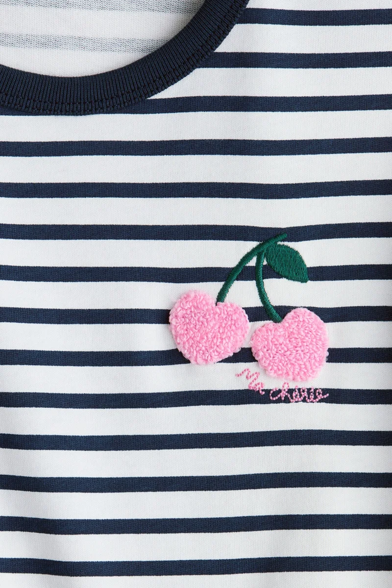 اتش اند ام تي-شيرت بأكمام طويلة