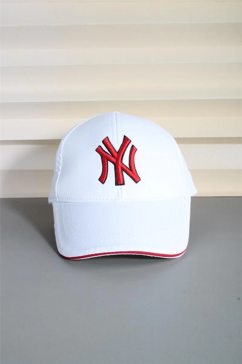 كابيلو White Ny New York Colorful Striped Adjustable Hat 24SAPKAFNY