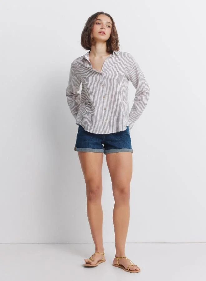 Springfield  Linen long sleeve semi-open V-neck shirt with buttons on cuffs and front. This garment is made with sustainable cotton. for Women | Best Price UAE