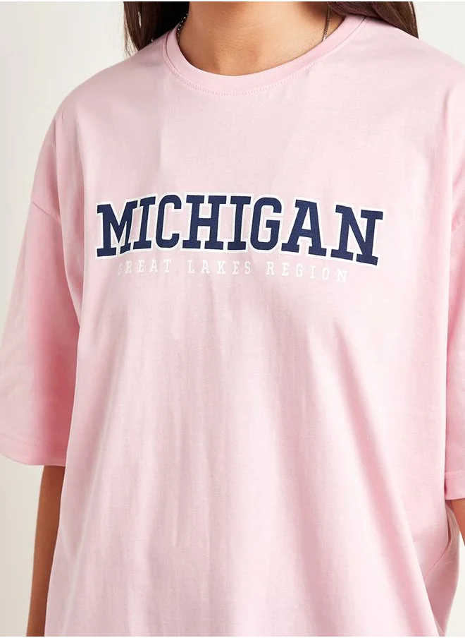 ستايلي Oversized Michigan Print Longline T-Shirt