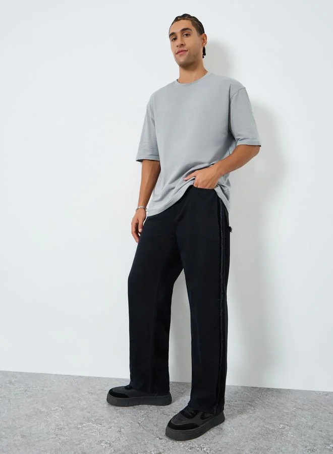 ستايلي تيشيرت واسع بطبعة جرافيك