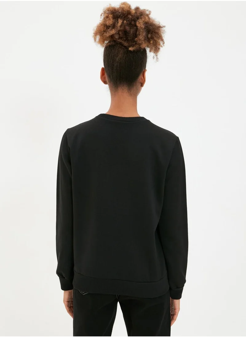 trendyol Graphic Knitted Sweatshirt
