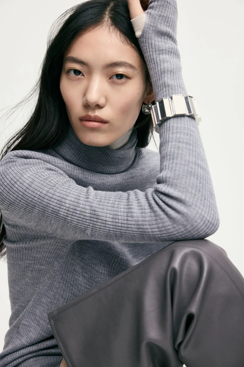 اتش اند ام إسوارة بتصميم سميك