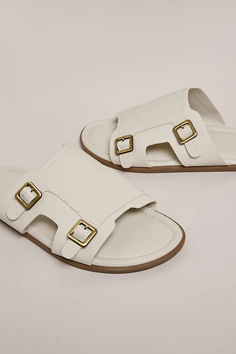 أر أند بي Cut-Out Detail Casual Sandals