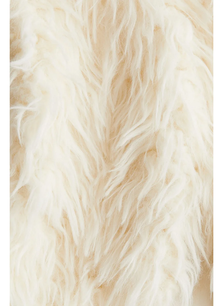 H&M Fluffy Gilet